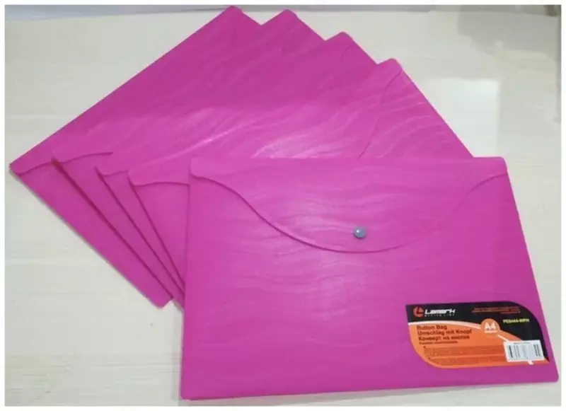 пластик плотный