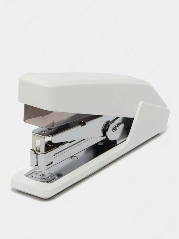 Степлер Deli 0468 PowerSave