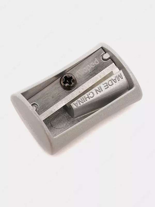 3 600 сум Точилка алюминиевая с 1 лезвием