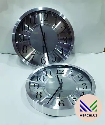 Настенные часы с лого Настенные часы с лого