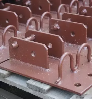 Кронштейн и опоры ЗУС (Защитно-улавливающая система)