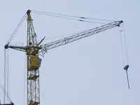 Жесткая стреловая оттяжка для башенного крана - по запросу