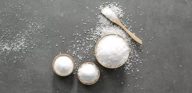 Поваренная соль 1-2-3 фракции Упаковывается полиэтиленовых мешках. В каждом мешке по 30 кг. - по запросу