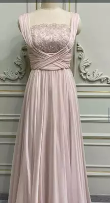 Вечернее женское платье