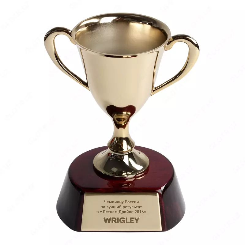 Кубки с логотипом - по запросу