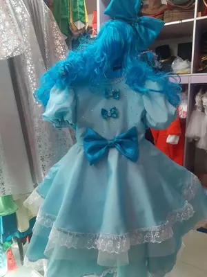 "Malvina" maskarad kostyumi