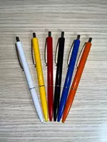 Ручка пластиковая с логотипом Schneider Только оптом