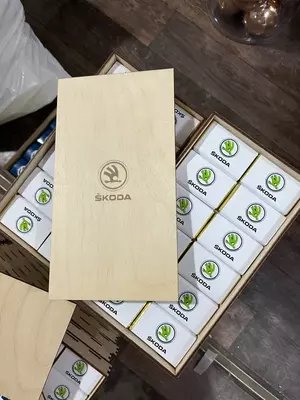 Конфеты с логотипом, шоколад 10 гр. и 15 гр., индивидуальная обертка