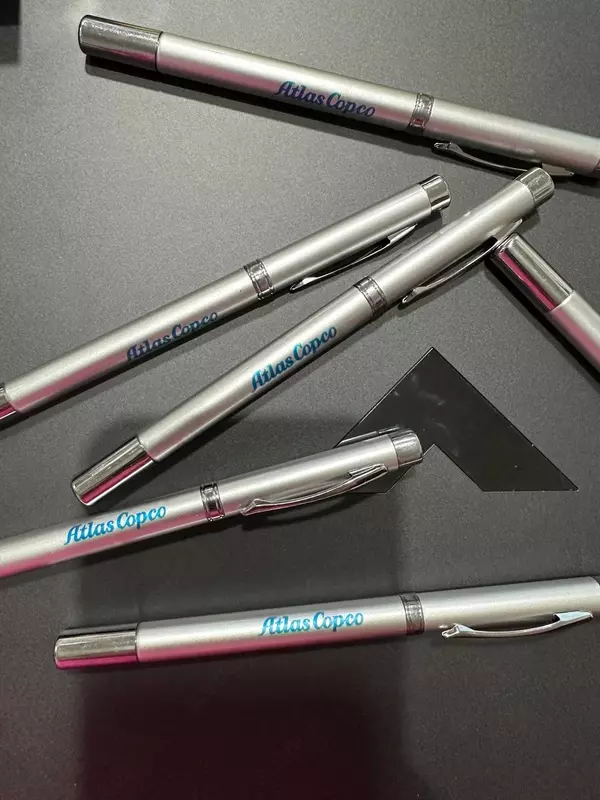 Logotipli sovg'a qalam (lazer ko'rsatgich) - {0} so'mdan