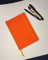 Ежедневник с логотипом Moleskine