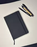 Ежедневник с логотипом Moleskine