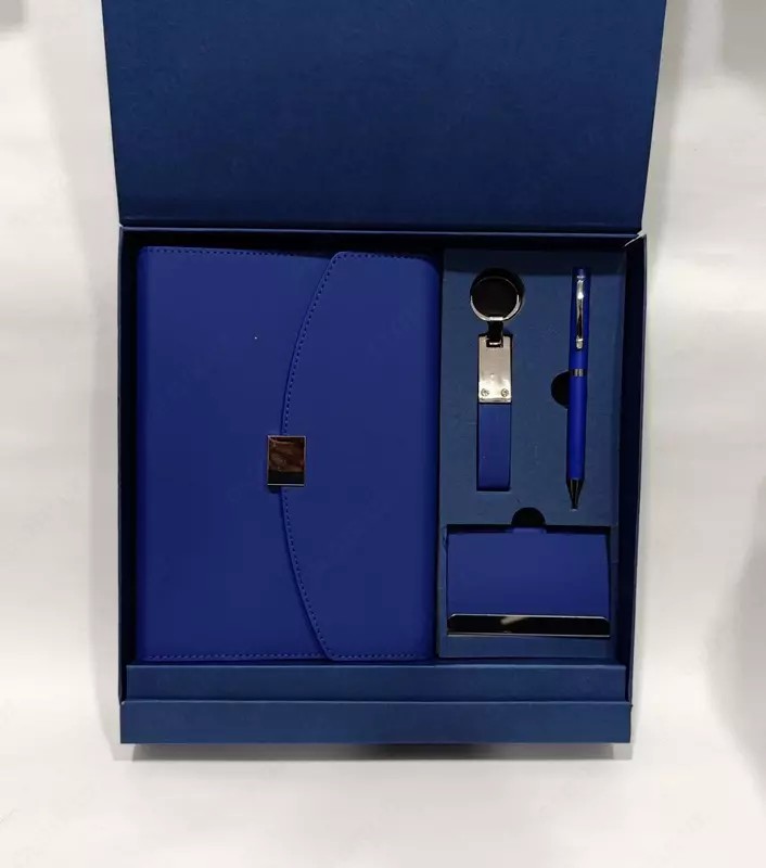 от {0} сум Подарочный бизнес набор в коробке