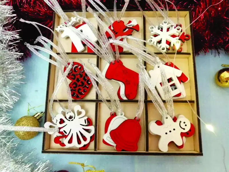 Коробка новогодняя с логотипом - по запросу