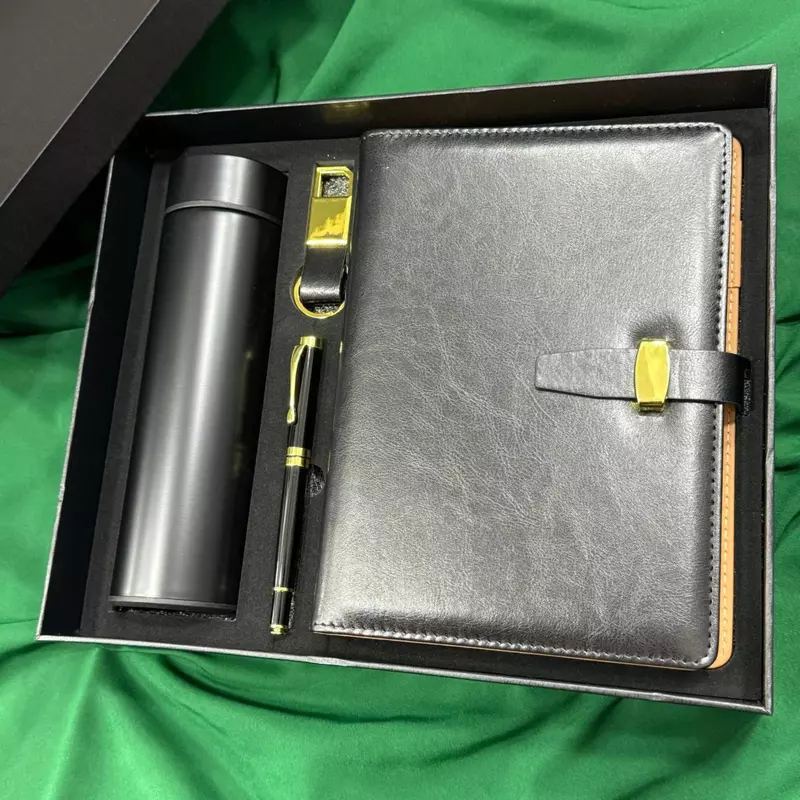 Sovg'a biznesi qutida