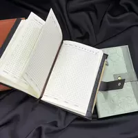 Logotip bilan kundalik - {0} so'mdan