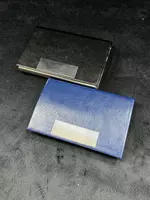 Logotipli vizitka qutisi