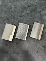   Logotipli vizitka qutisi