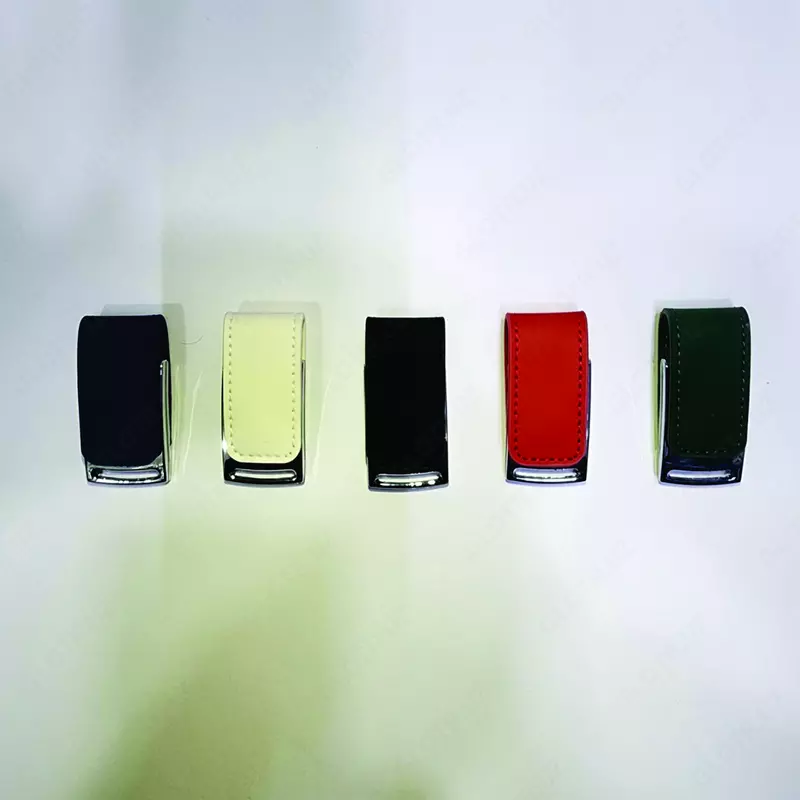 Флешка с логотипом (USB-накопитель)