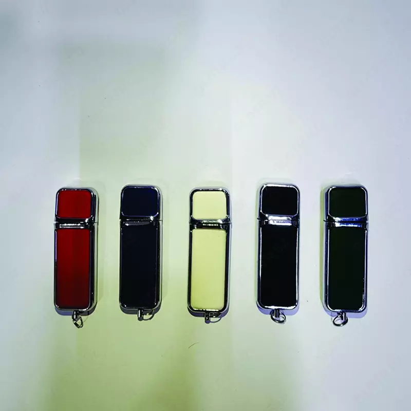 Logotipli fleshka (USB-xotira qurilmasi) - {0} so'mdan