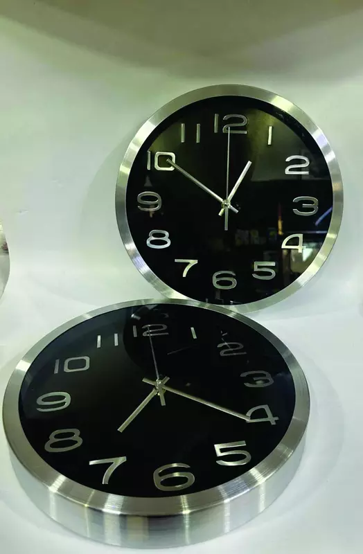 Часы настенные с логотипом (металл)