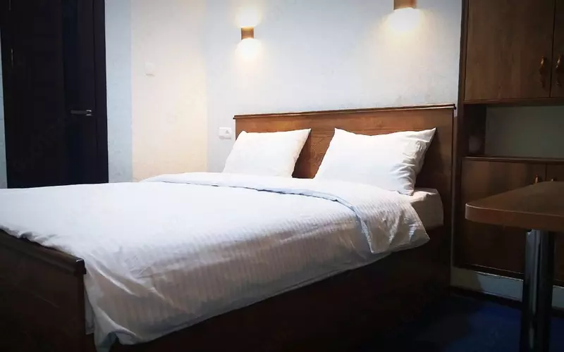 Arzon Hostel va Mehmonxona Chakana savdo