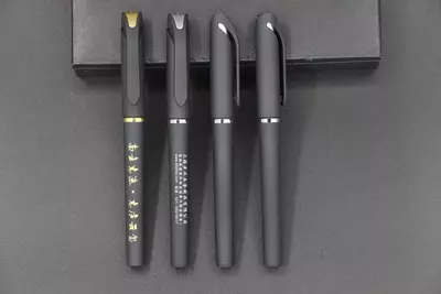 Ruchka Logotip uchun