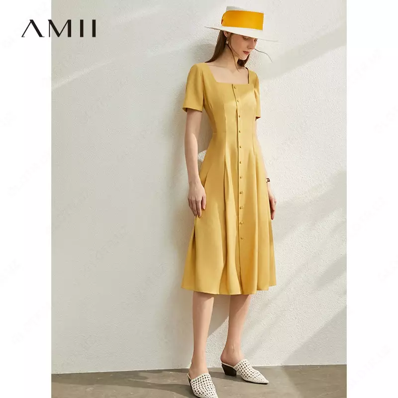 Платье миди на пуговицах - 320 000 сум