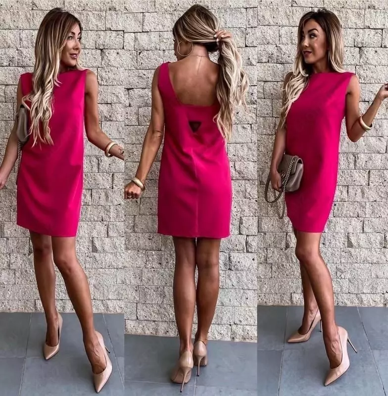 Малиновое платье