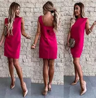 Малиновое платье