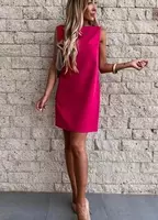 Малиновое платье - 336 089 сум