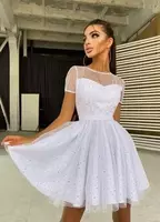 Yorqin oqshom libosi