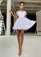 Yorqin oqshom libosi - 360 000 so'm