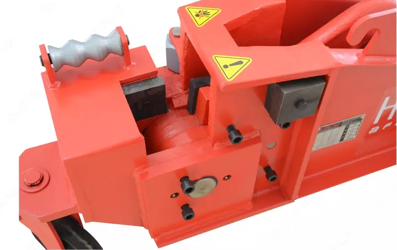 {0} so'mdan AFACAN F36 gidravlik armatura kesish mashinasi.