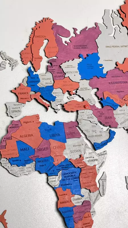 3D dunyo xaritasi boshqa ranglarda - WOODLYWORLD