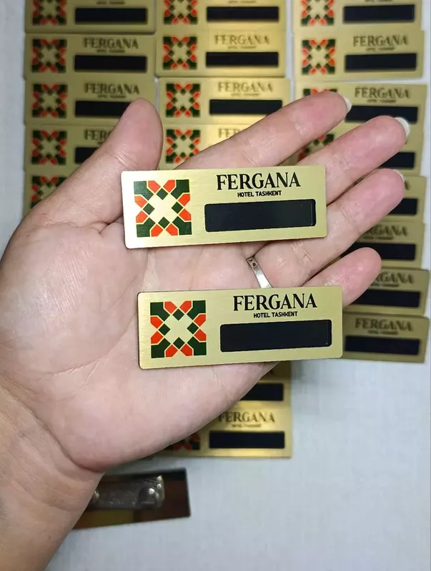 Бейджик с кармашком на магните - Бейджи