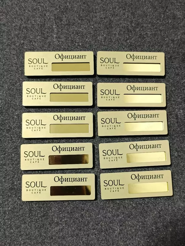 Бейджик с кармашком на магните