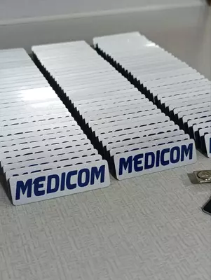 85 000 сум / шт. Бейджик с кармашком на магните