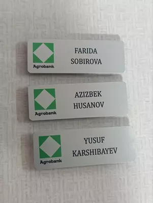 65 000 сум / шт Нагрудные бейджи для сотрудников