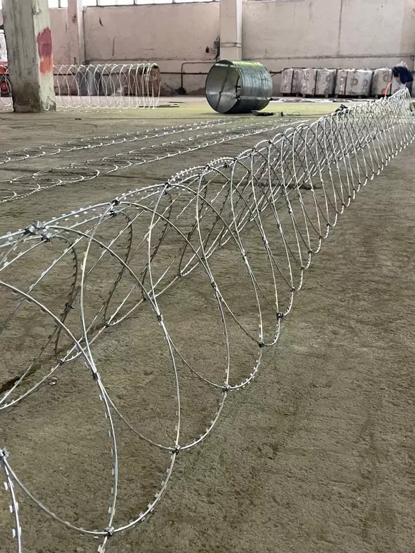 {0} so'mdan Тикконли сим "Егоза"