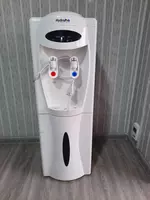 Kuler. Диспенсер воды