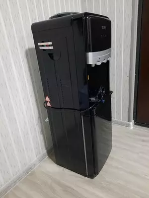 kuler. Диспенсер воды