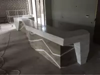 Ресепшн и административные стойки из кварцевого камня арт 5