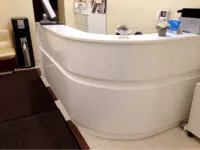 Ресепшн и административные стойки из кварцевого камня арт 10 - по запросу