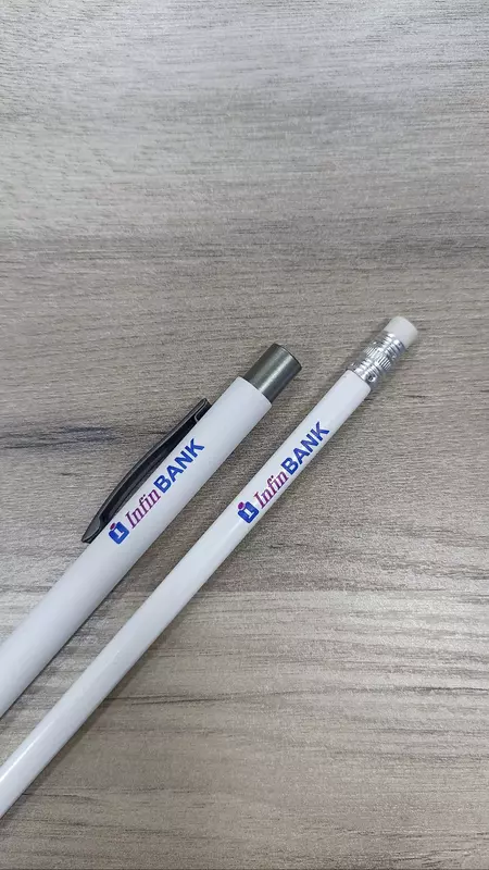 по запросу Печать логотипов на предметы – стильный способ подчеркнуть бренд