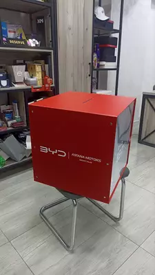 Бокс для пожертвований на заказ – надежное и практичное решение