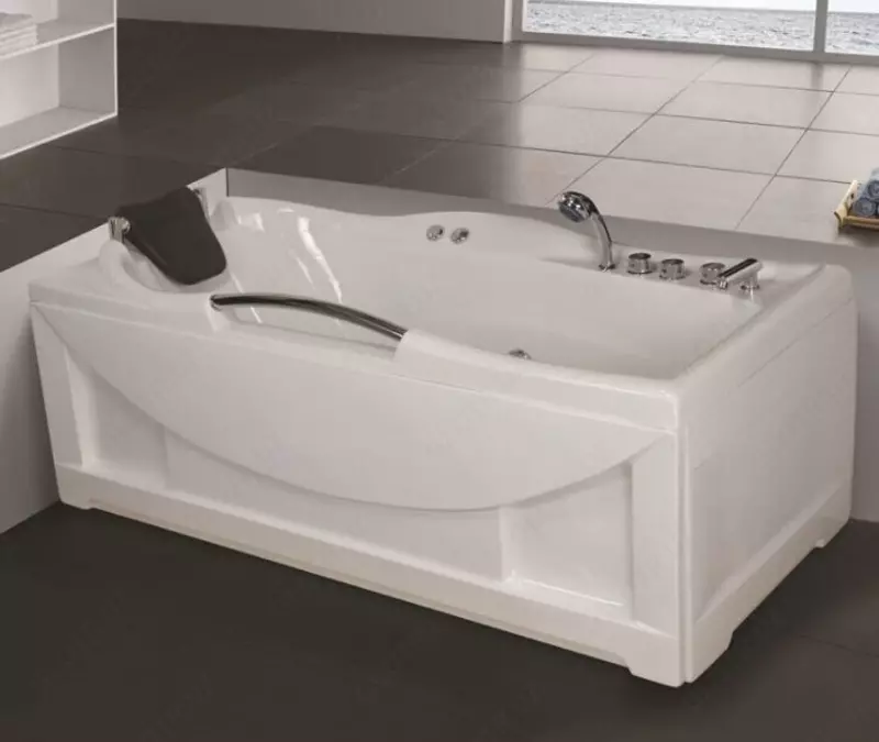 Гидромассажная ванна