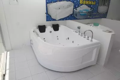Угловая ванна с гидромассажем D-003 (172*125*65) - 8 972 422.5 сум / шт.