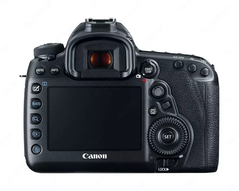 Зеркальный фотоаппарат Canon EOS 5D Mark IV