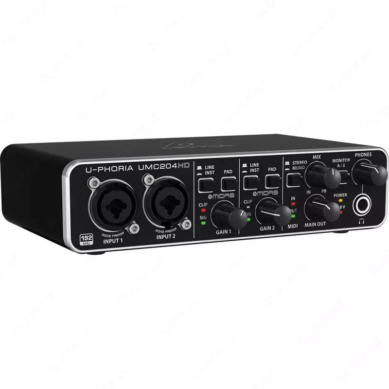 Звуковая карта Behringer UMC204HD