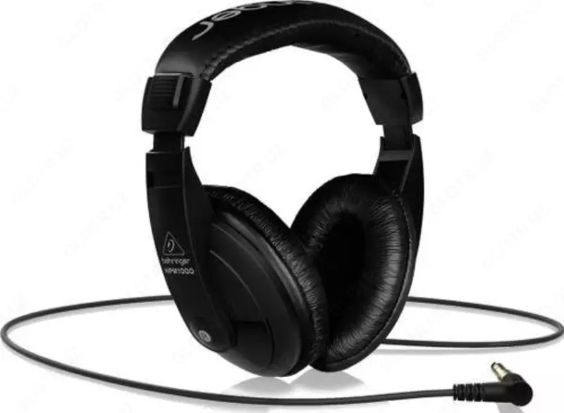 Универсальные наушники Behringer HPM1000-BK